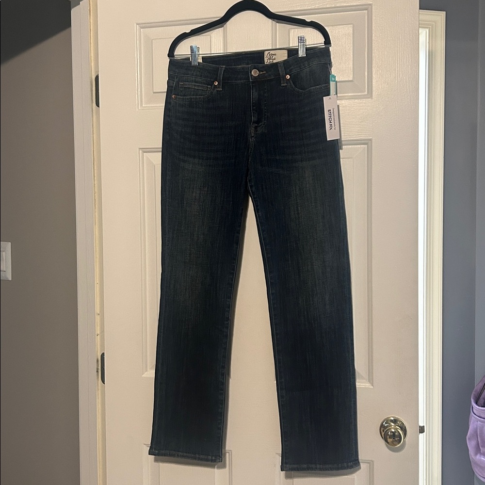 Cosmic Blue Love straight leg Jean. NWT. Size 10